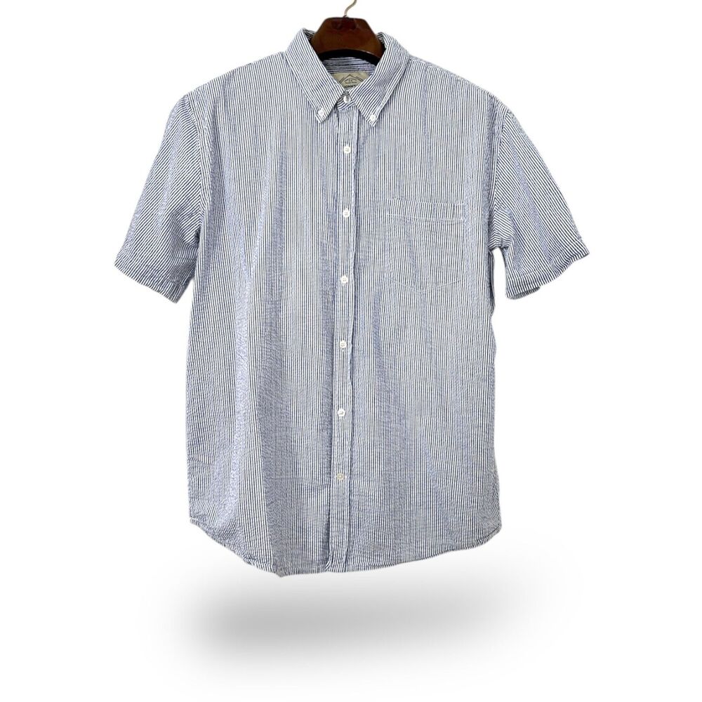 St. John's Bay Seersucker Short Sleeve‎ Men's Button Down Shirt Sz XL EUC